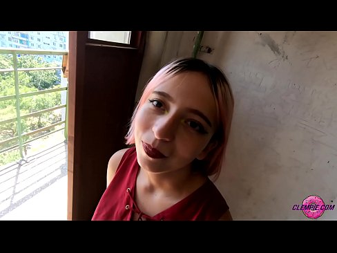 ❤️ Student Sensual Sucks a Stranger in the Outback - Cum On His Face ❤️ Bella porno à noi